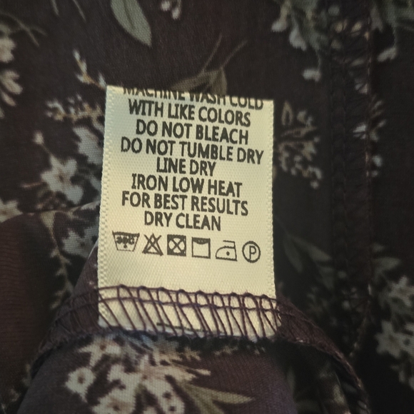 New In Floral Maxi Feminine Dress Long Sleeve Boho Cottagecore New Size Medium - Picture 6 of 6